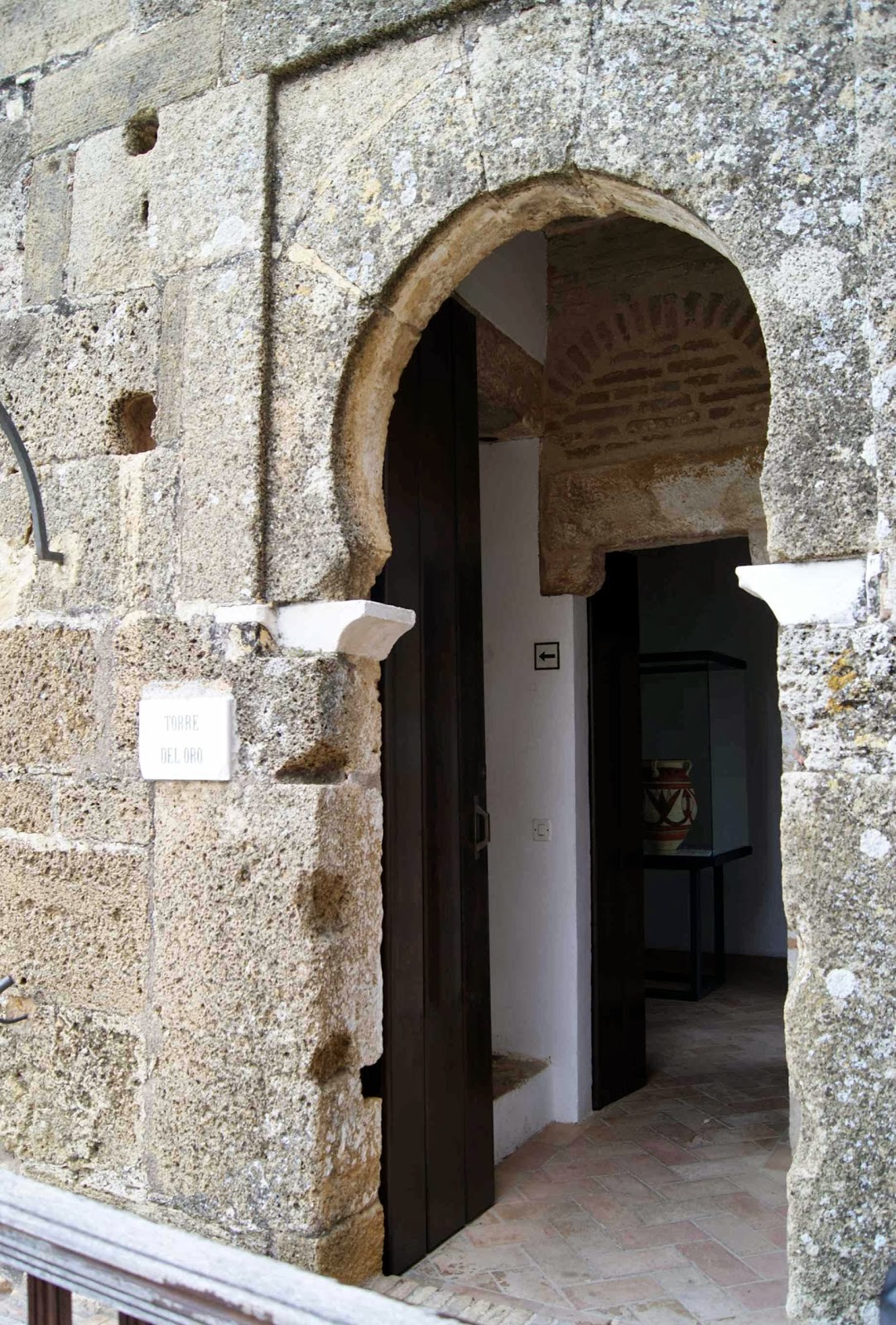 032-Torre del Oro-Entrada