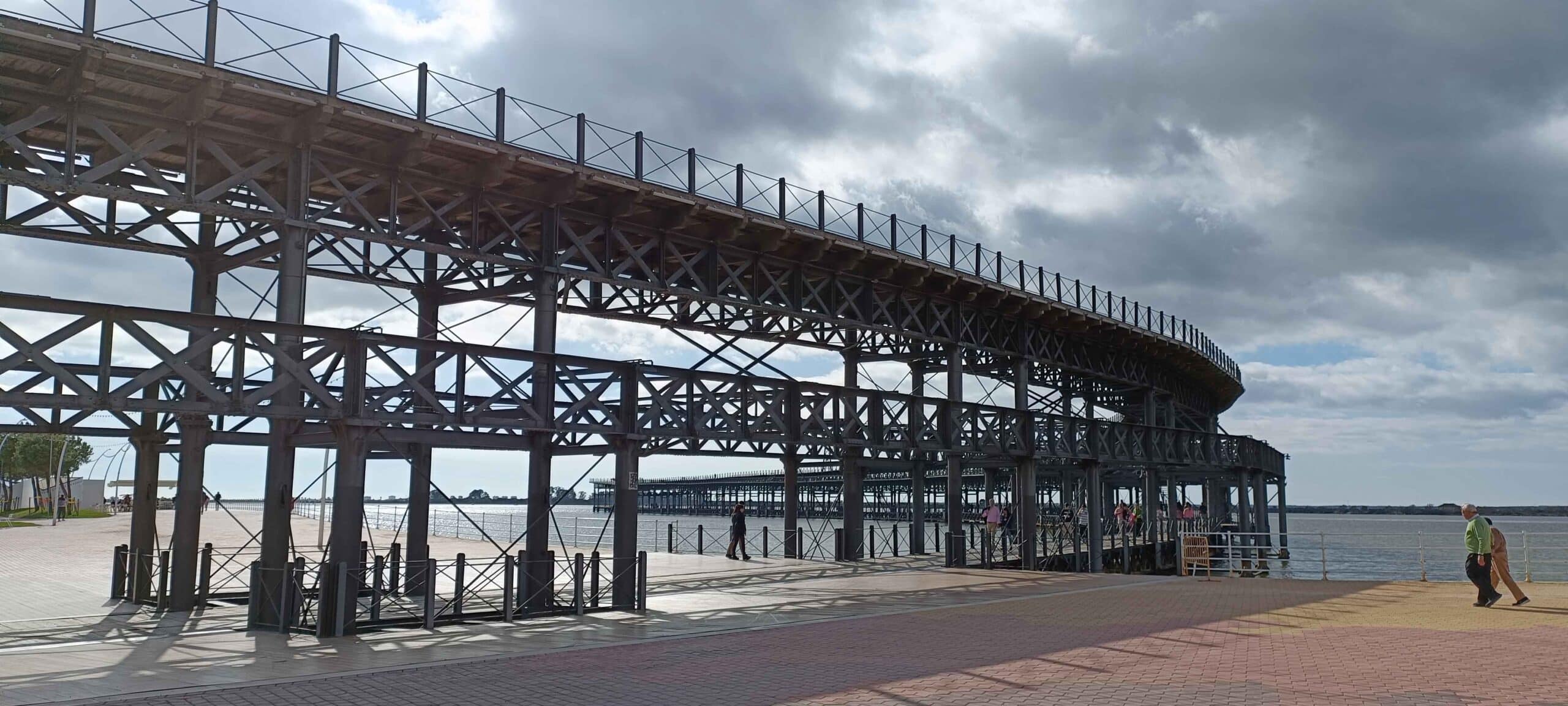 00001MUELLE DEL TINTO