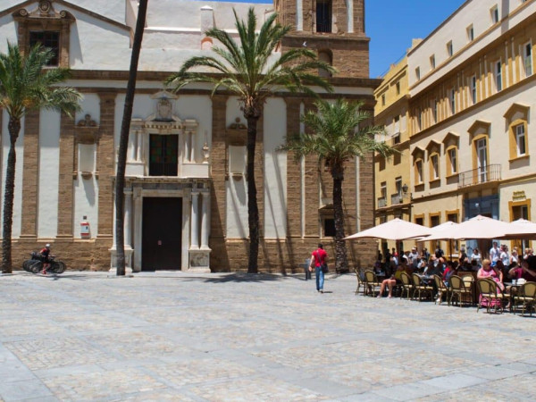 Iglesia de Santiago Apostol