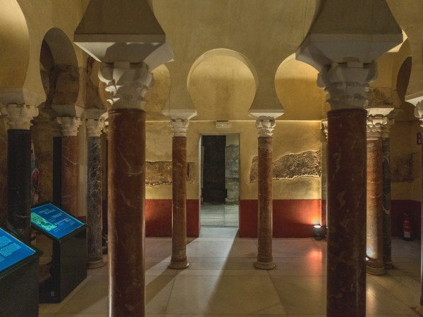 Baños del Alcázar Califal