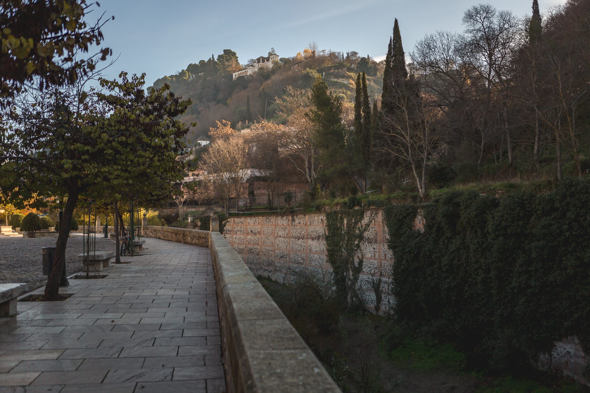 GR_Granada_Paseo_de_los_Tristes (2 de 3)