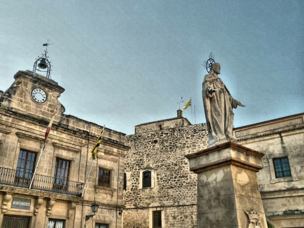 Plaza de la iglesia