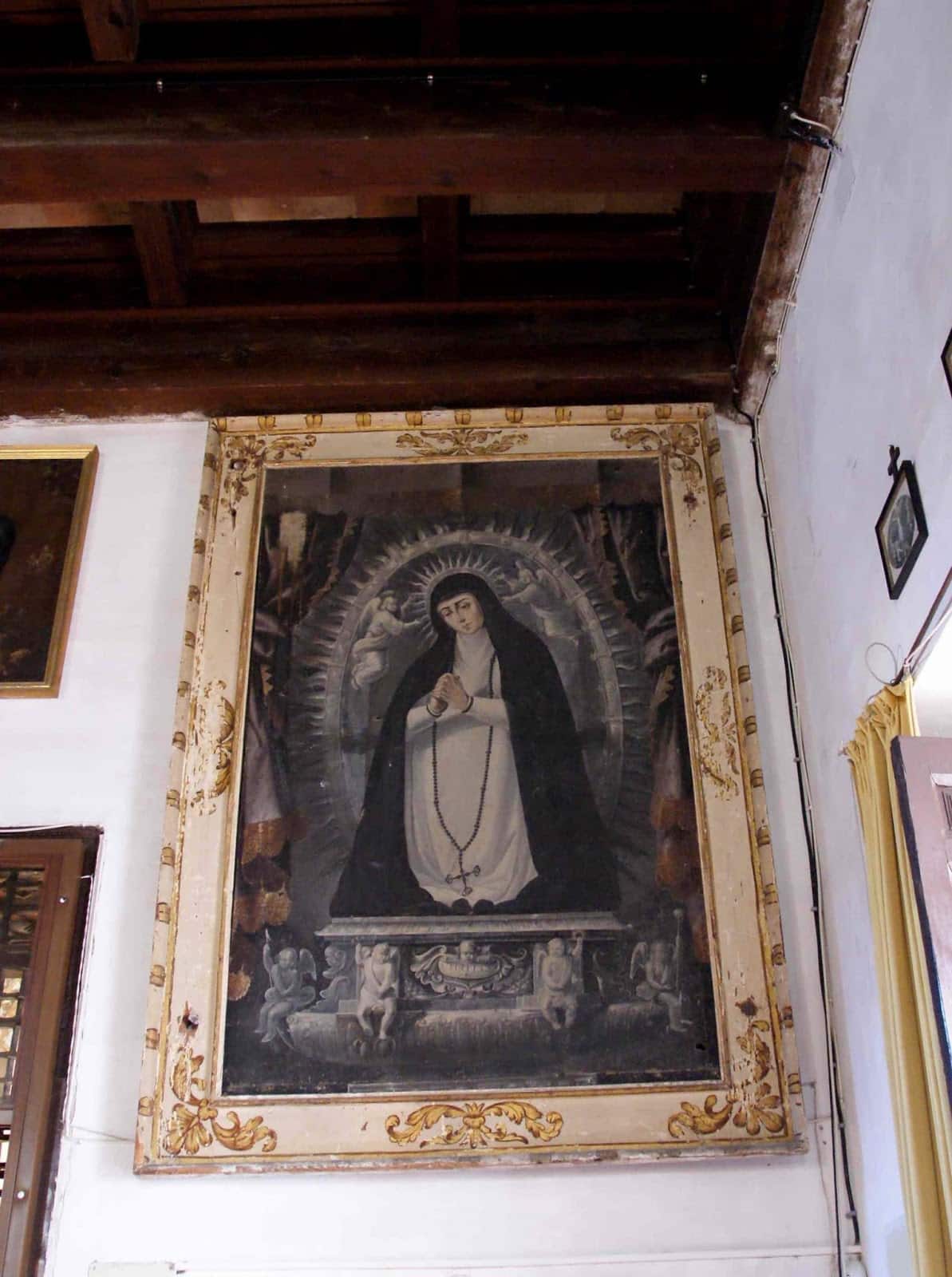 043-44Coro bajo-Sobre la reja