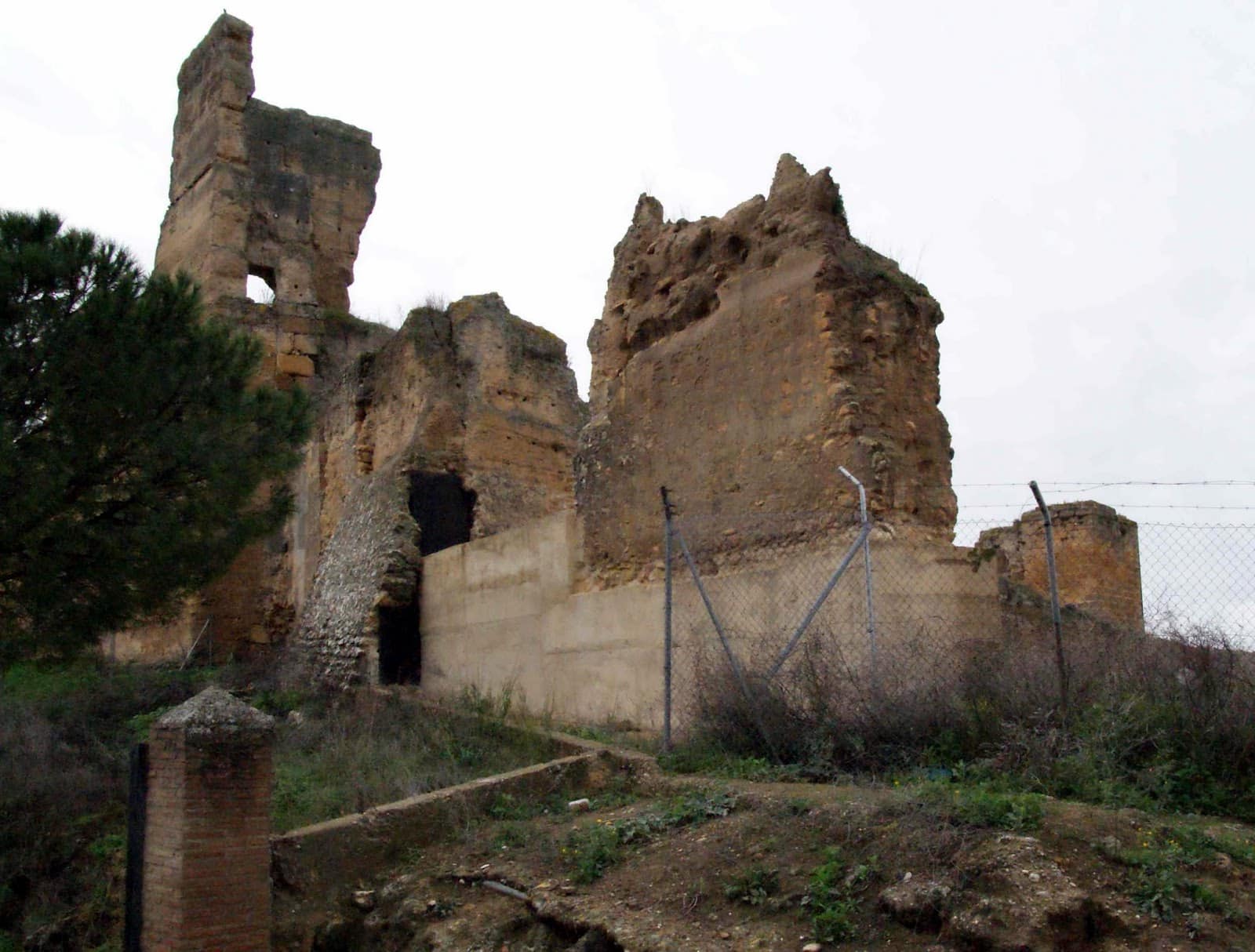 19Alcazar de Arriba-Murallas