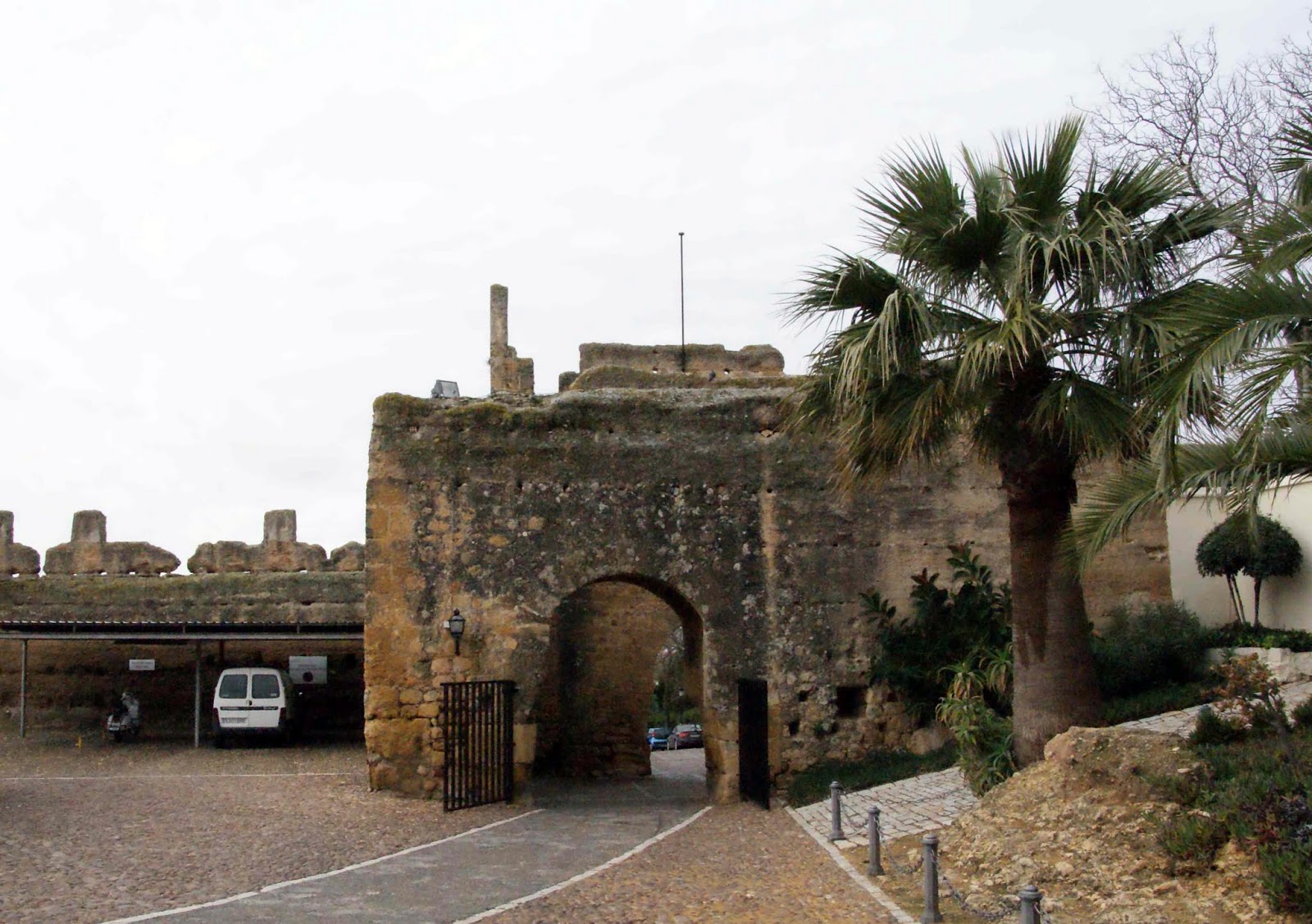 23Alcazar de Arriba-Patio de Armas