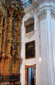 26-26Muro Epistola presbiterio