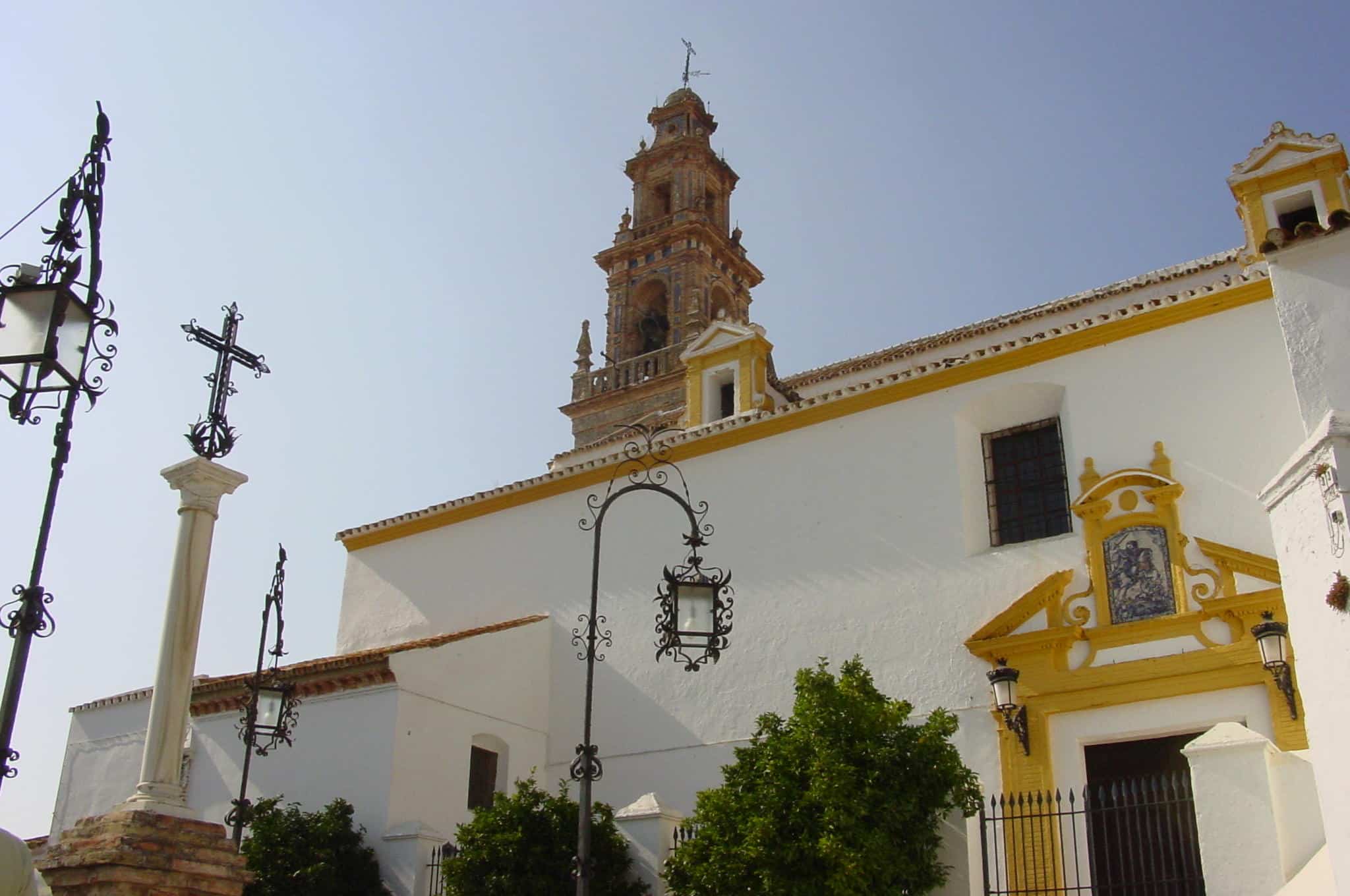 IGLESIA SANTIAGO FAROLES buena