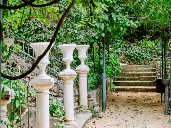 JARDINES DE JABALCUZ