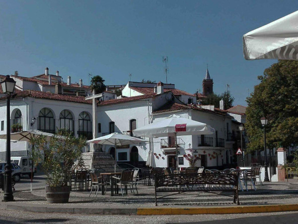 PLAZA COSO, FUENTEHERIDOS