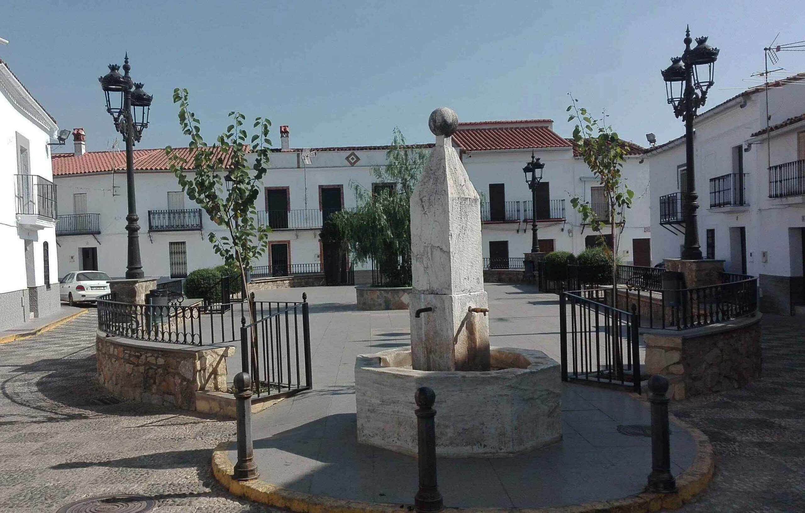 PLAZA CARLOS III_LOS MARINES 3