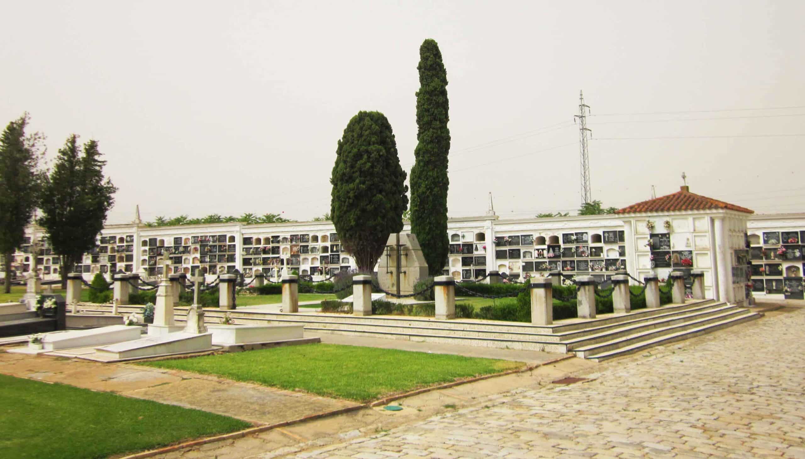 00002CEMENTERIO HUELVA