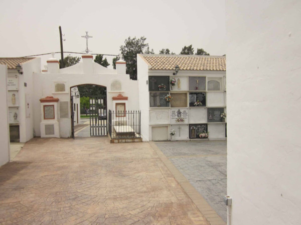CEMENTERIO TRIGUEROS