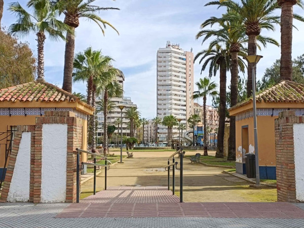 JARDINES DEL MUELLE