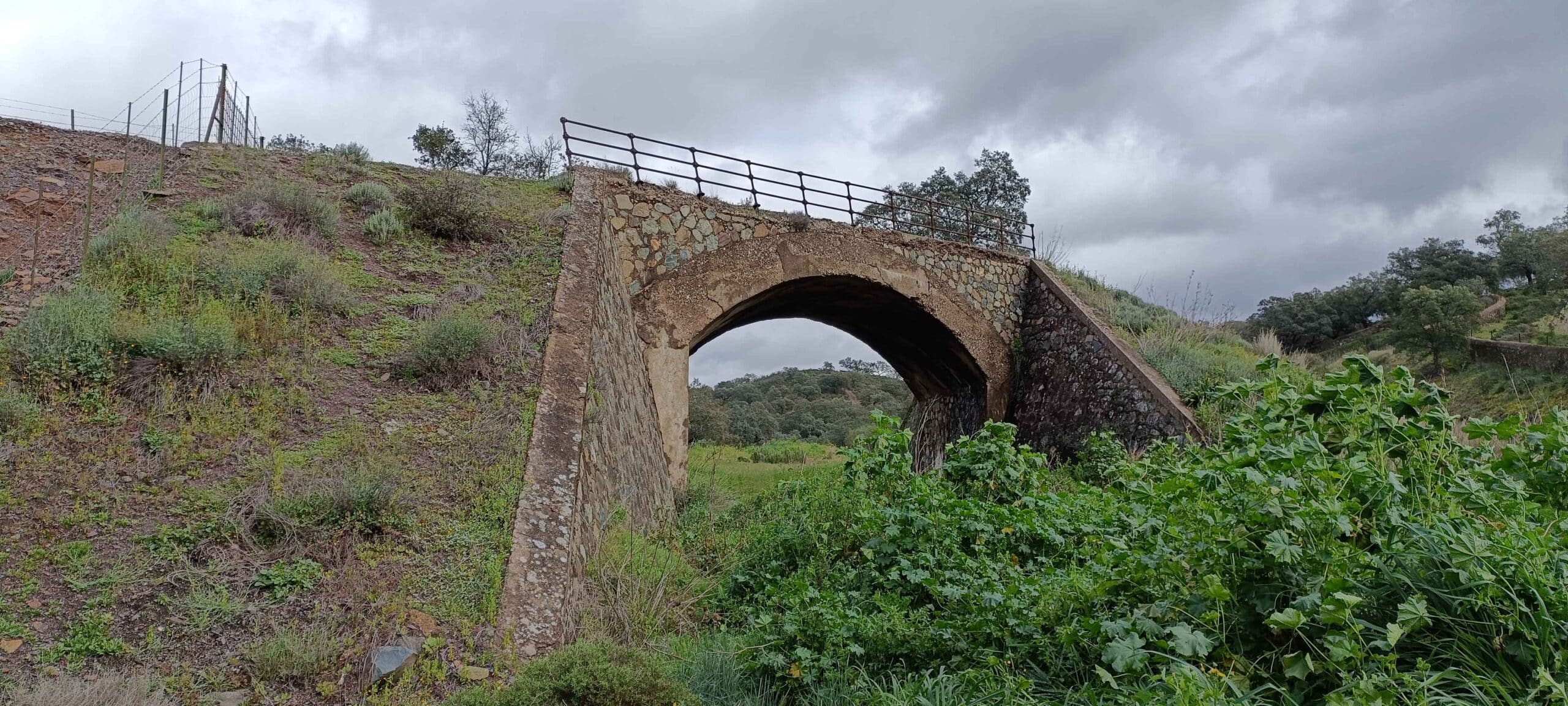 00002ANTIGUA VIA DEL TREN