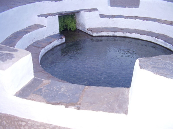 FUENTE REDONDA