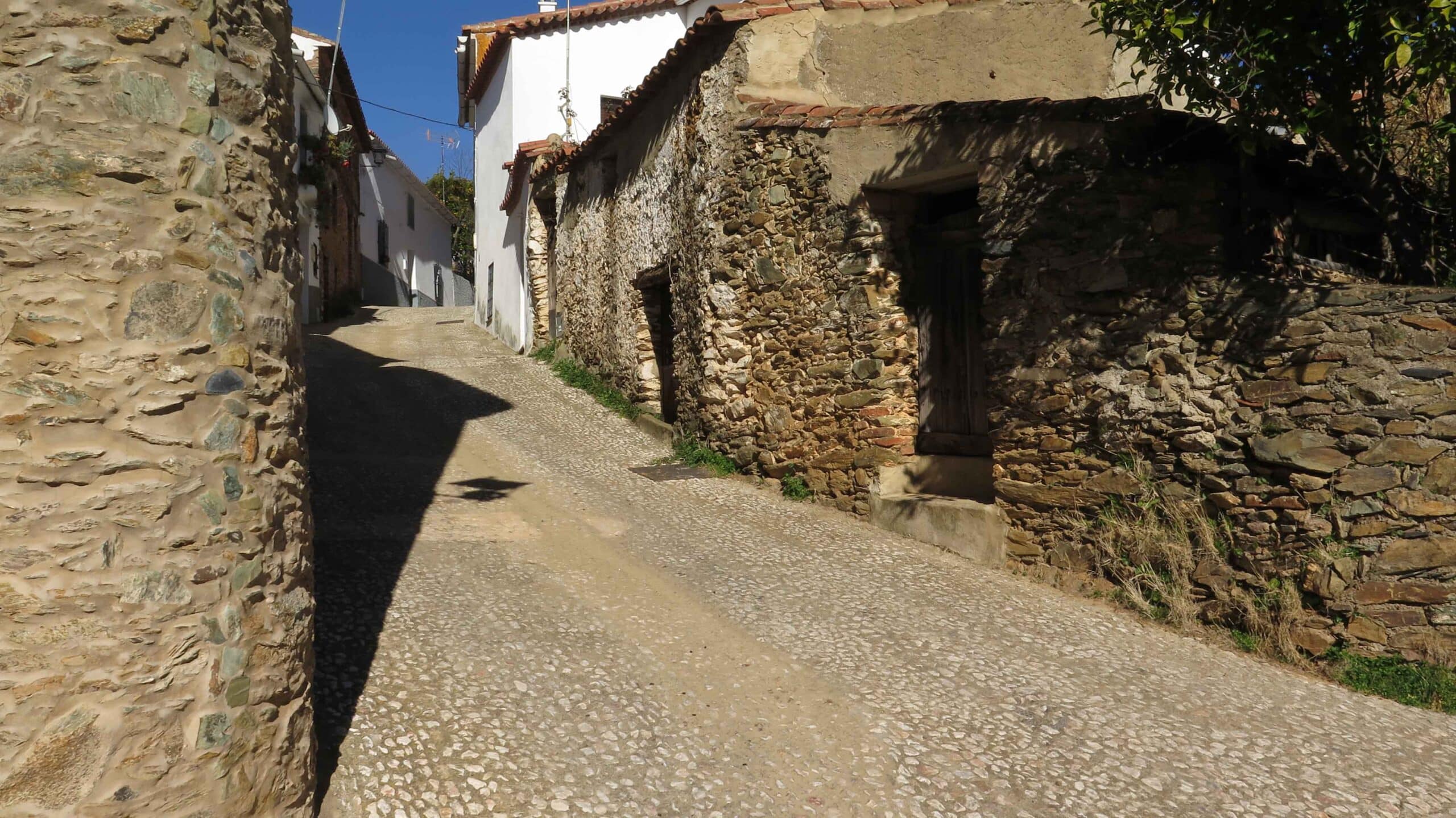 00004CALLEJON CARBONERAS