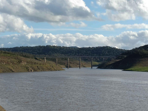 EMBALSE DE ZUFRE