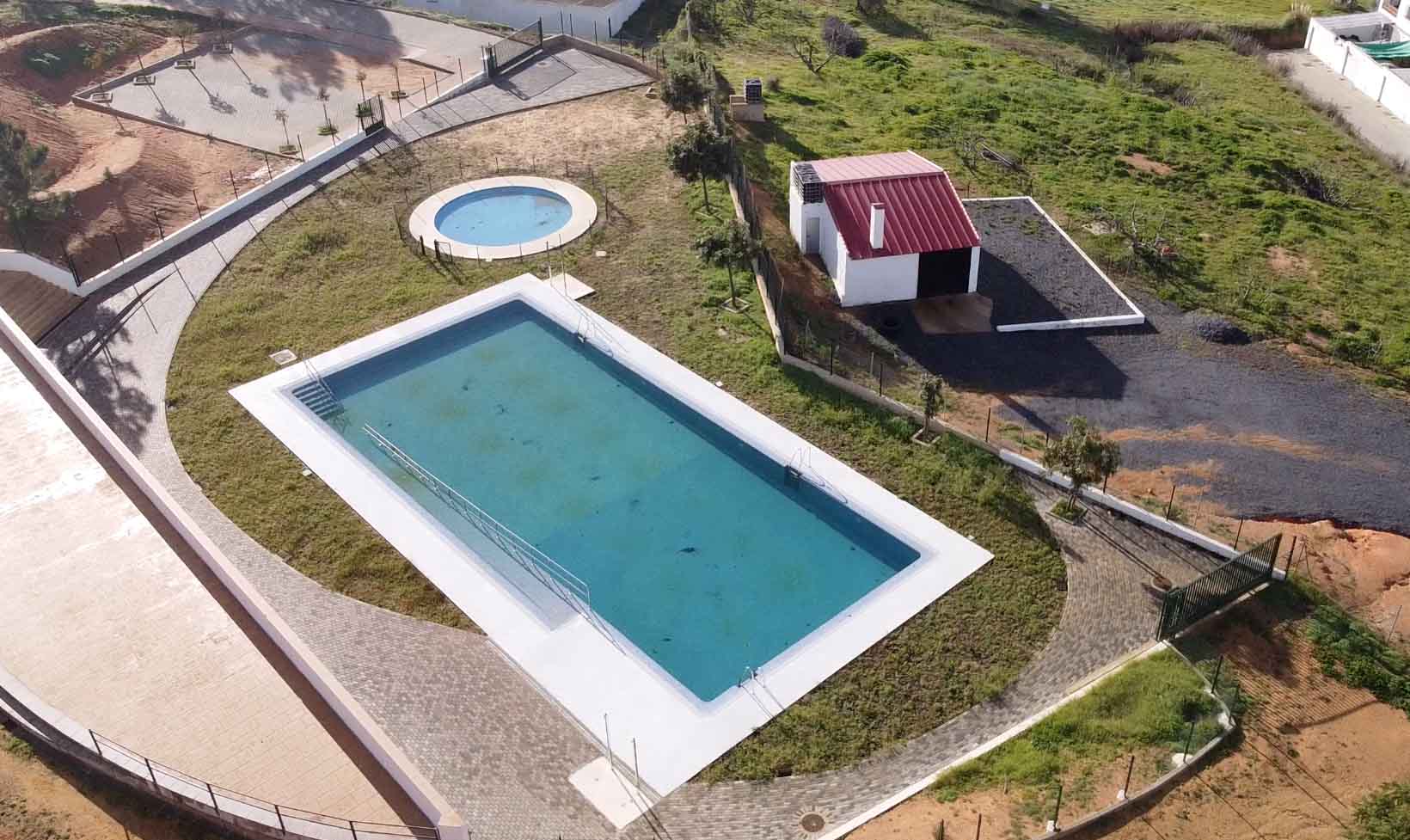 00005PISCINA MUNICIPAL VILLABLANCA