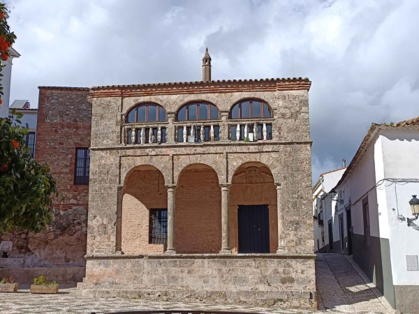 JUZGADO Y CONCEJO MUNICIPAL