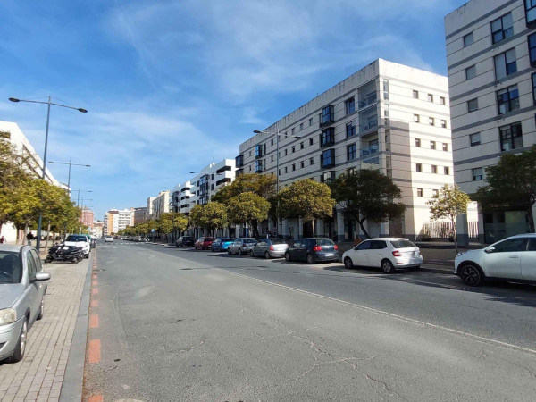 AVENIDA DE LA RÍA