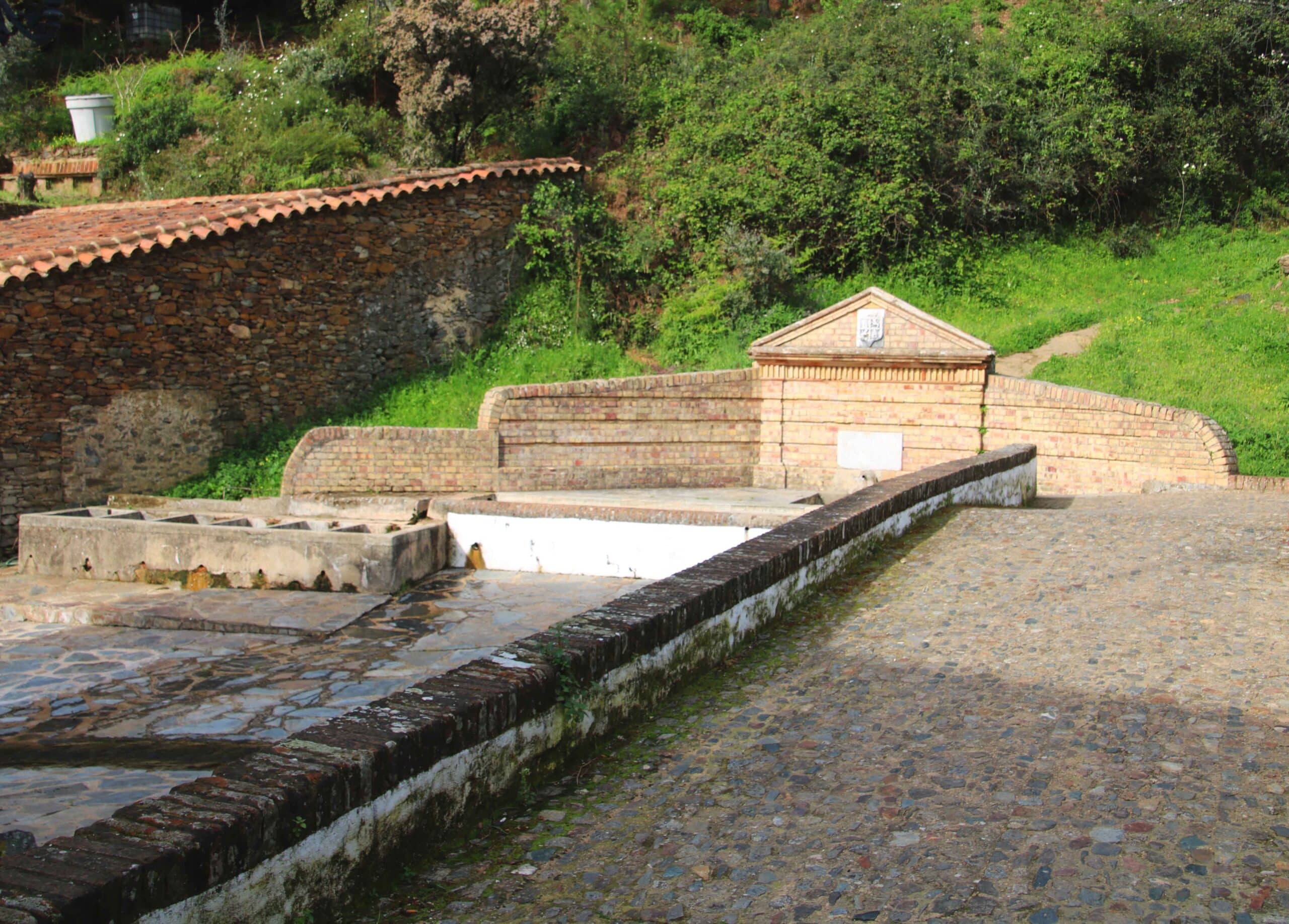 FUENTE DEL CONCEJO, LAVADEROS Y ABREVADEROS (4)