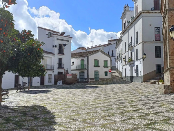PLAZA DE LA IGLESIA