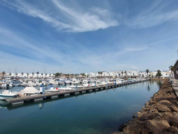 PUERTO DEPORTIVO
