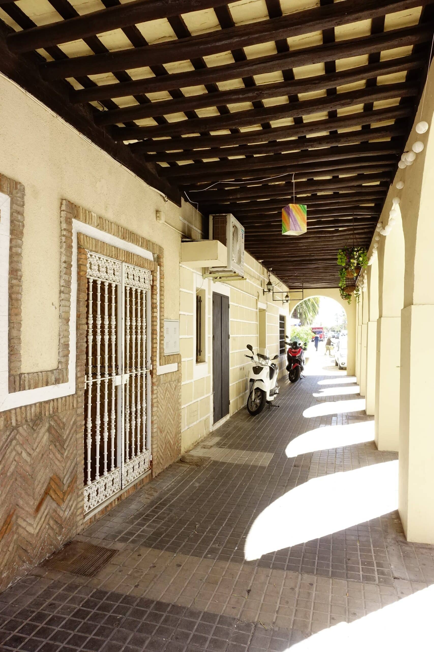 Edificio centro 4 (arcada)-min