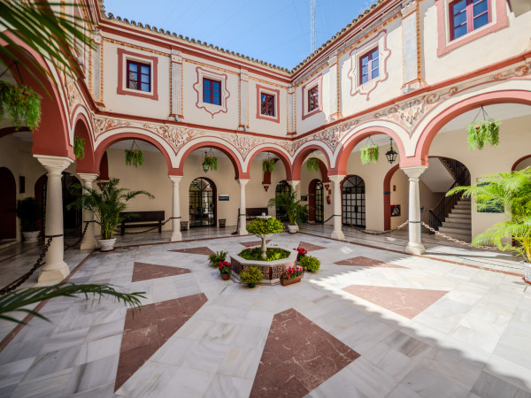 Patio del Ayuntamiento