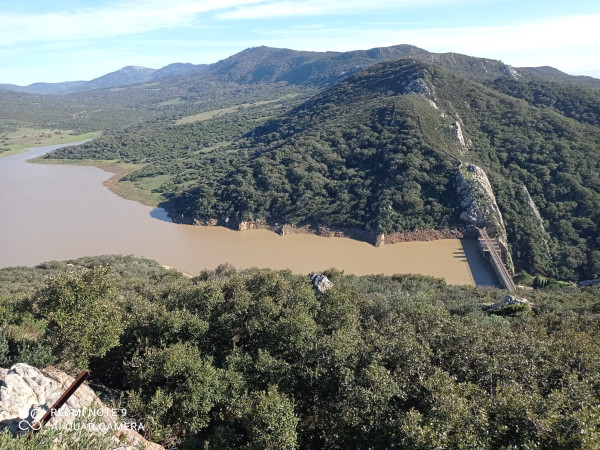 EMBALSE RÍO ALMODOVAR