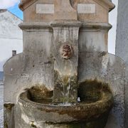 00002FUENTE DE LAS ESCUELAS