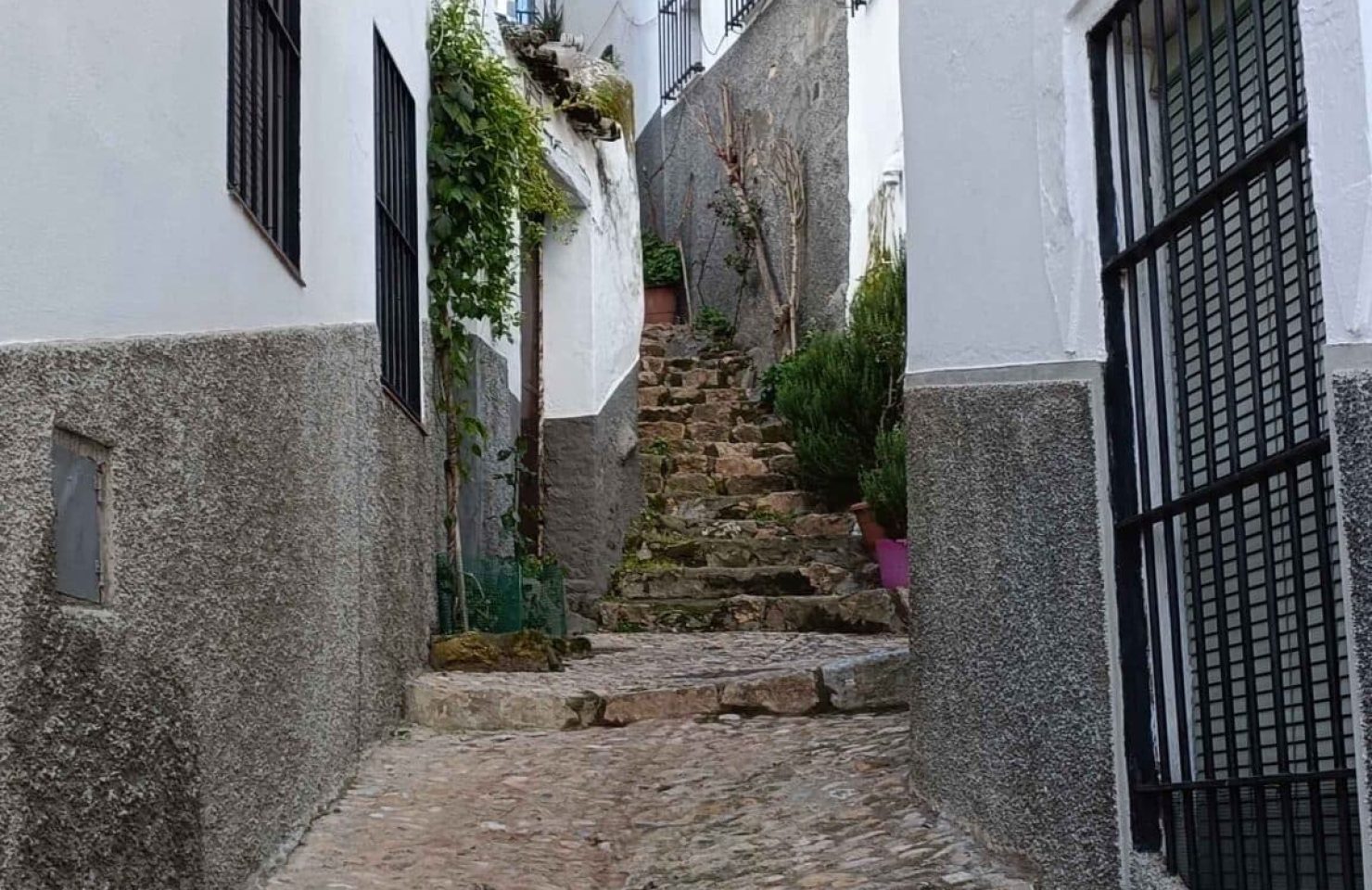 00005ESCALERAS ZUFRE