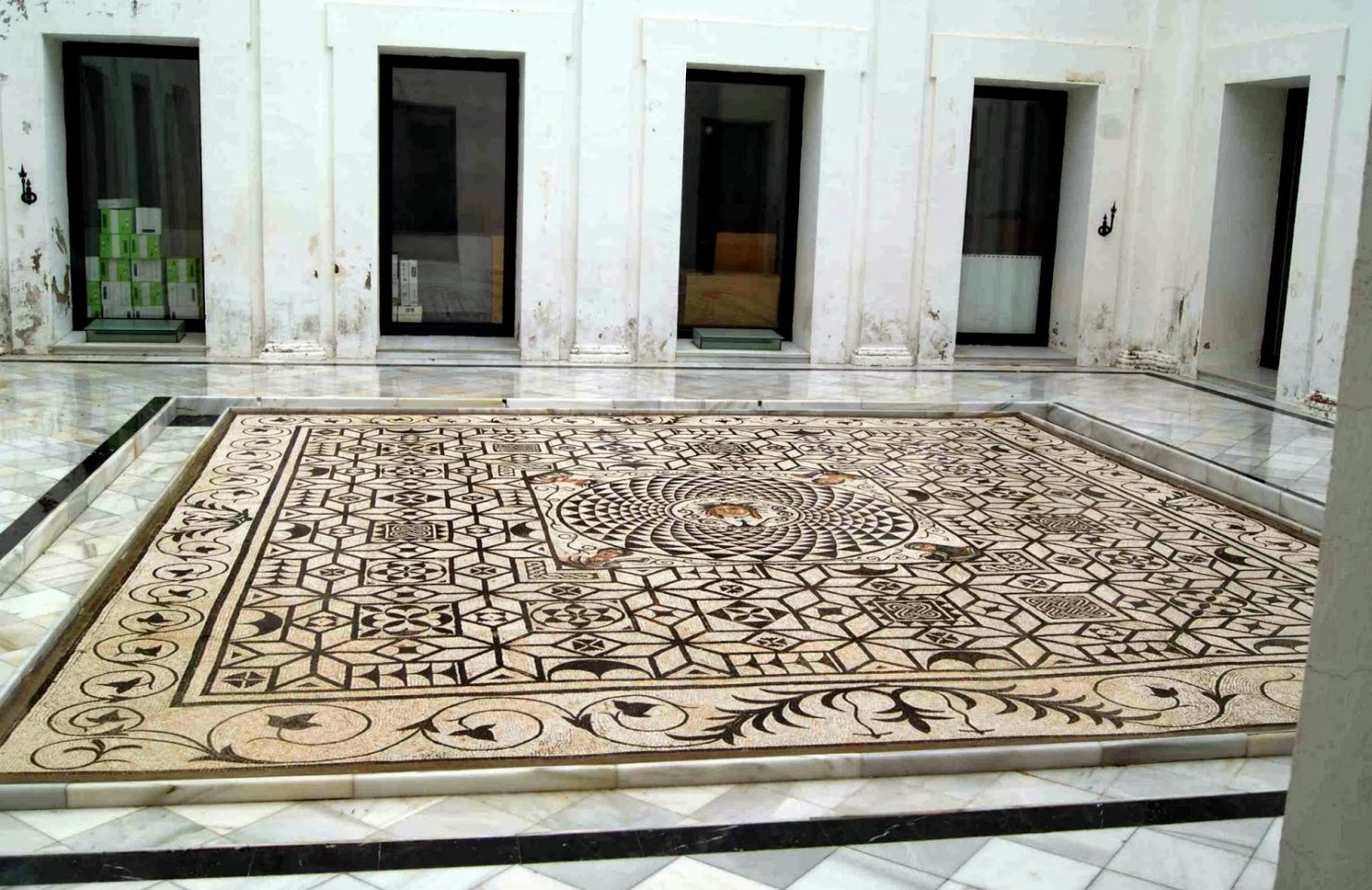 061a-Ayuntamiento-Mosaico Medusa