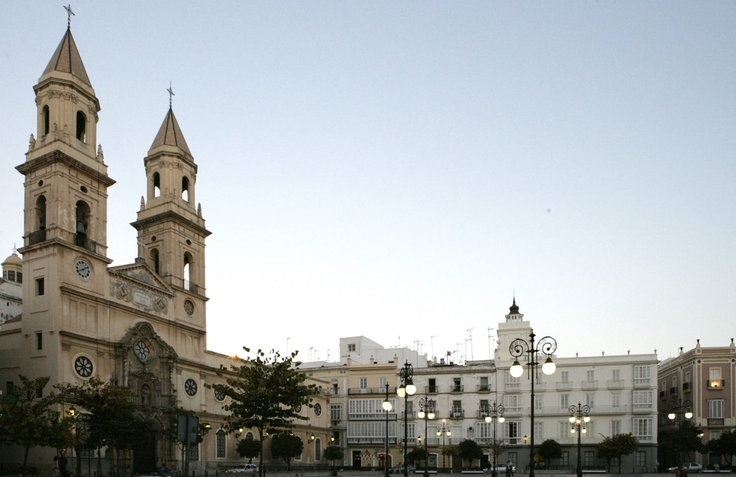 104 Plaza San Antonio