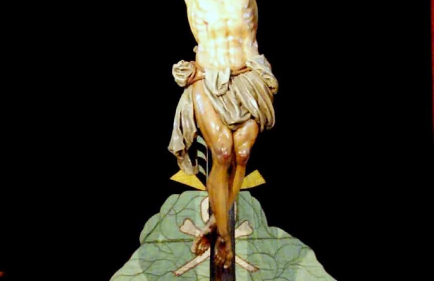 57-56Crucificado de los Desamparados