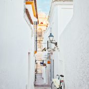CALLE COMENDADOR Y BICICLETA