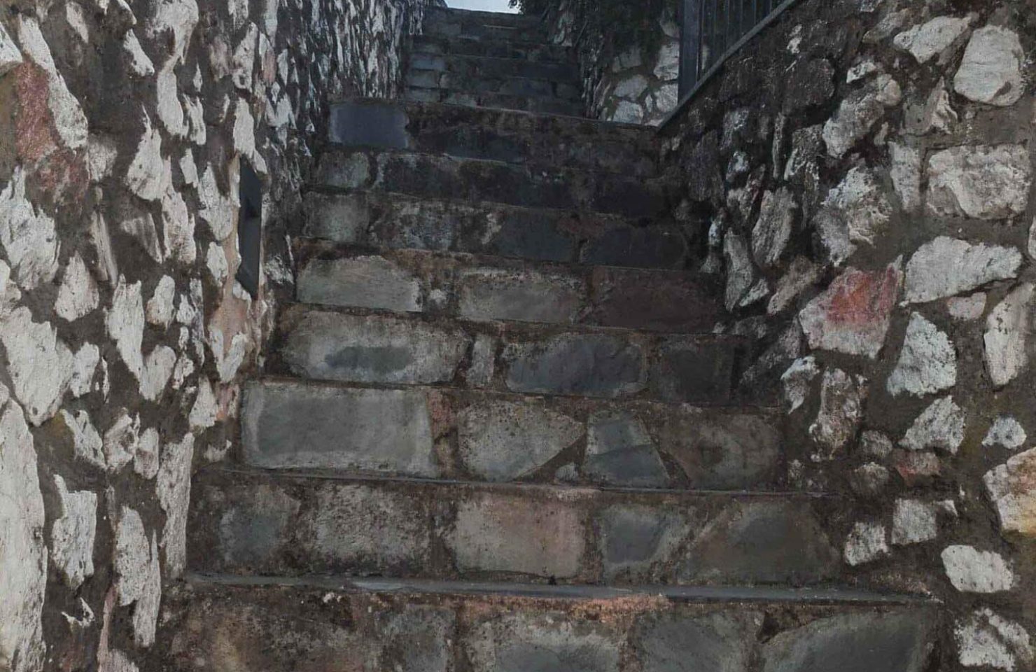 ESCALERAS LOS MARINES