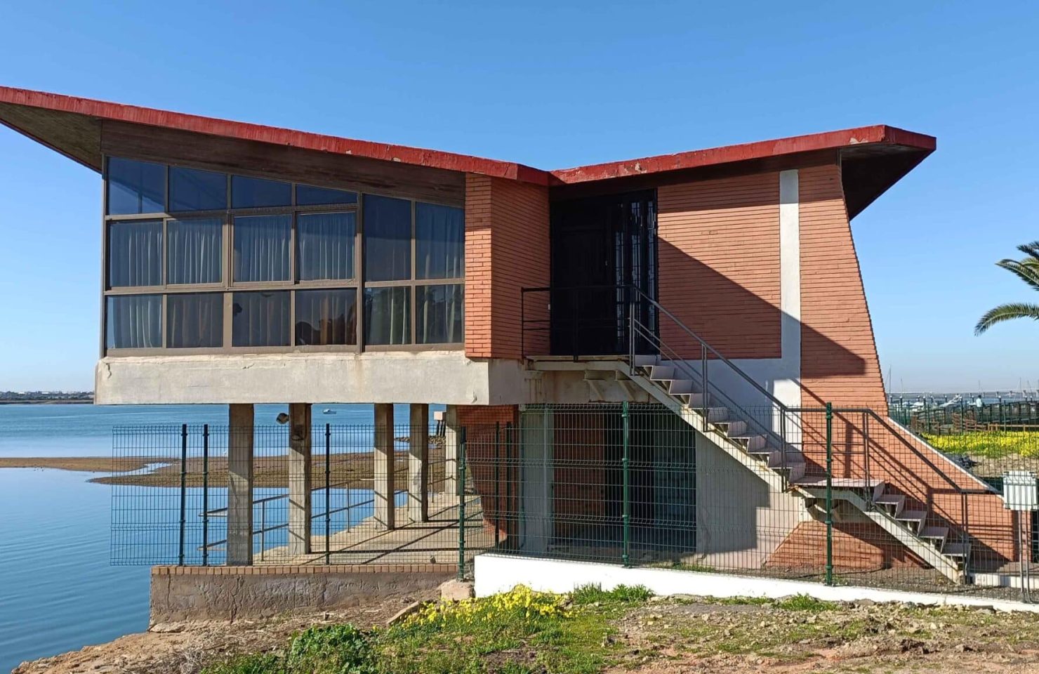 PABELLON CENTRAL TERMICA CC