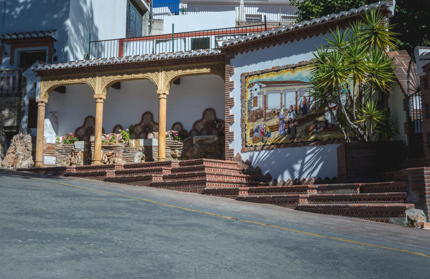 MA_Competa_Pilar_Avenida_Constitucion (1 de 2)